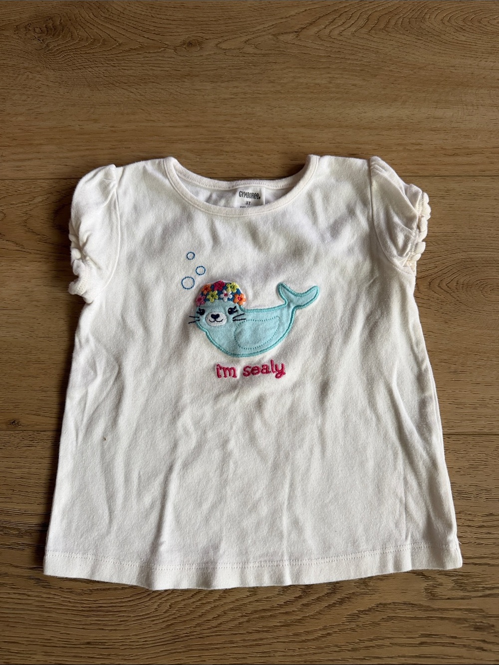 Gymboree White Short Sleeve Tee with Aqua Seal and Pink Embroidery